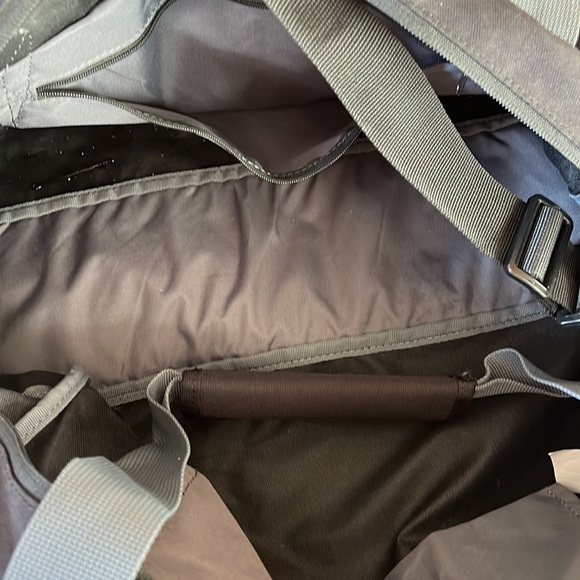 Nike Gym Bag - Picture 3 of 3